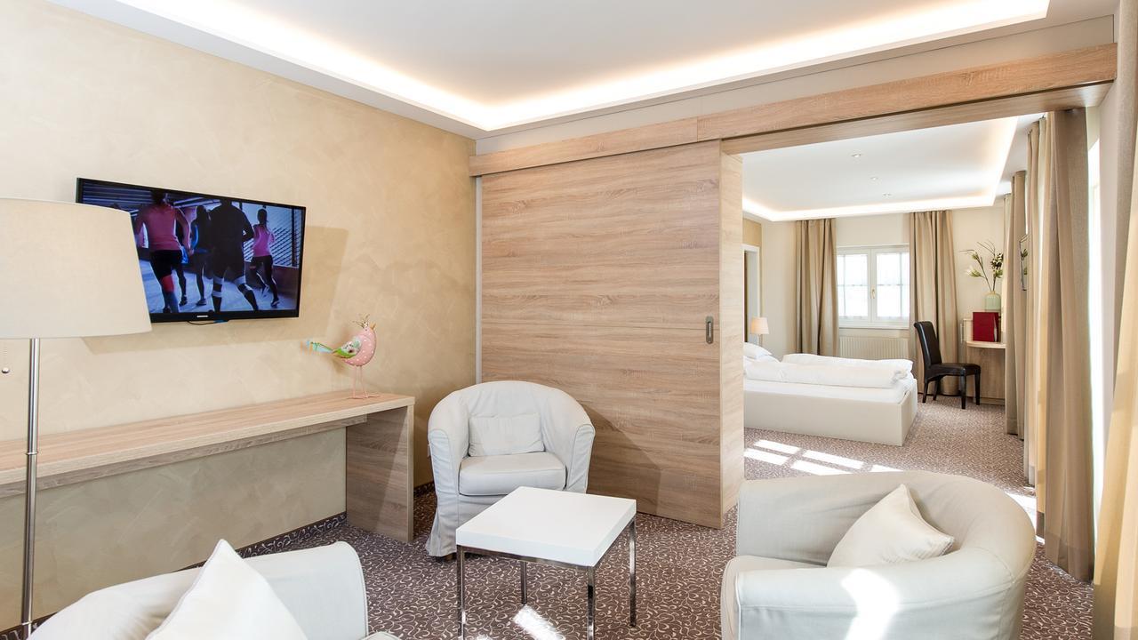 Lust Und Laune Hotel Am Woerthersee Пёрчах-ам-Вёртерзе Экстерьер фото